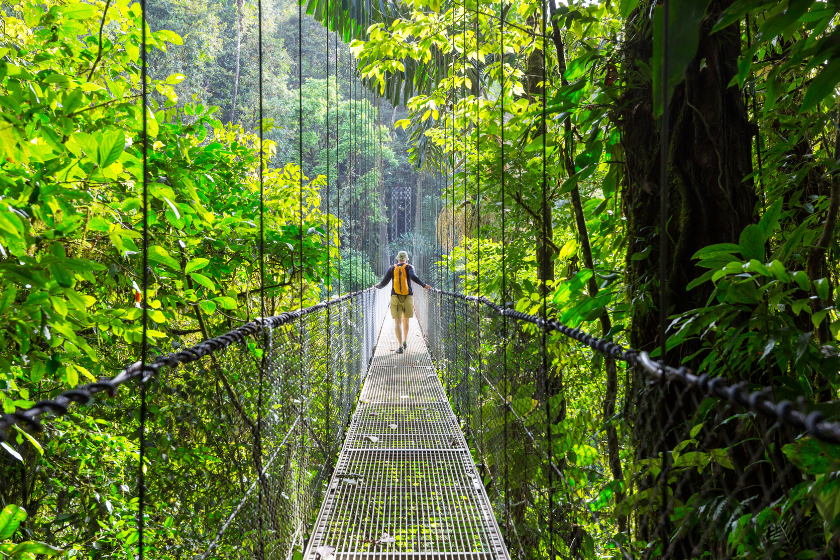 costa rica best places for solo trips