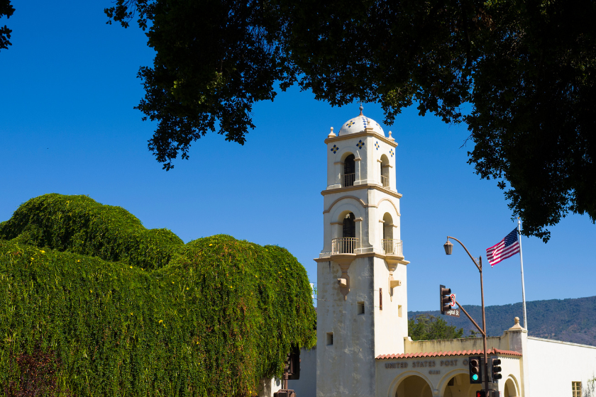 best small towns in california ojai